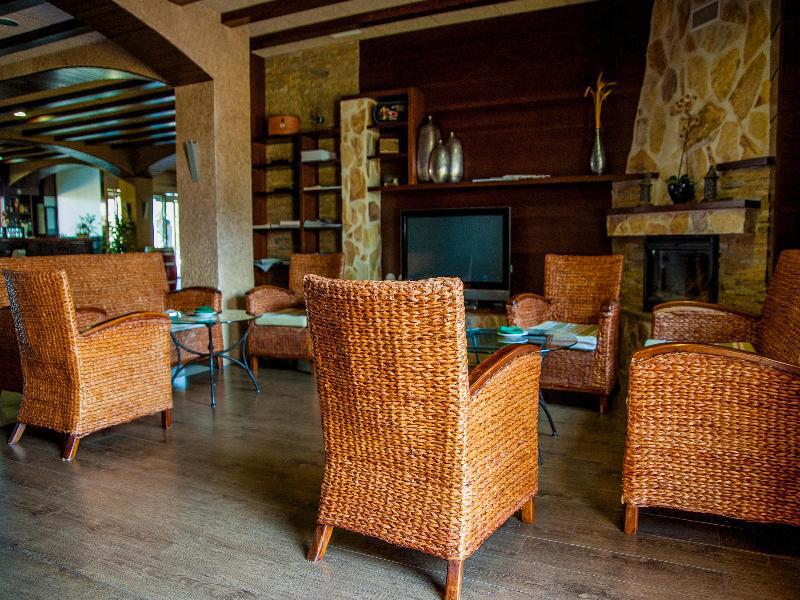 Hotel Comendador Carranque Luaran gambar